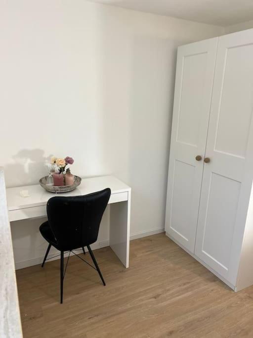 Moderne Gemuetliche In * FDH